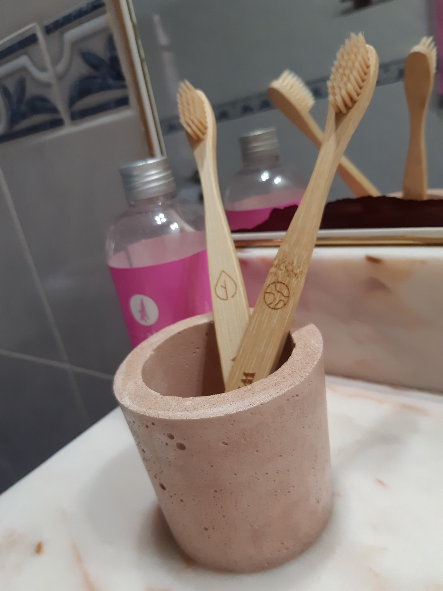 Vaso porta cepillos